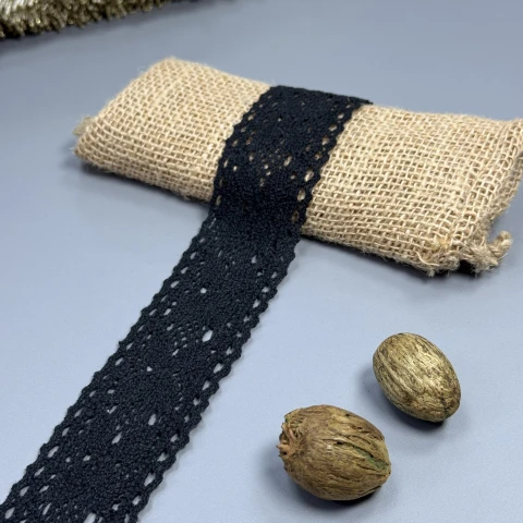 Мереживо макраме 6284 4 см (100 ярдів/91,4 м.), чорний