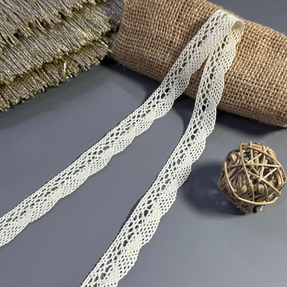 Мереживо макраме 13-3 2 см.(200 ярдів/182,8 м.), бежевий