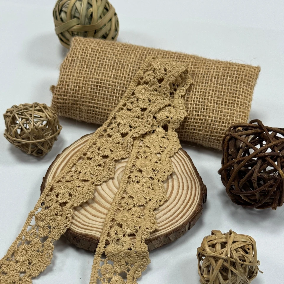 Мереживо поліестер 9029 4 см.(15 ярдів/13.5 м.), бежевий