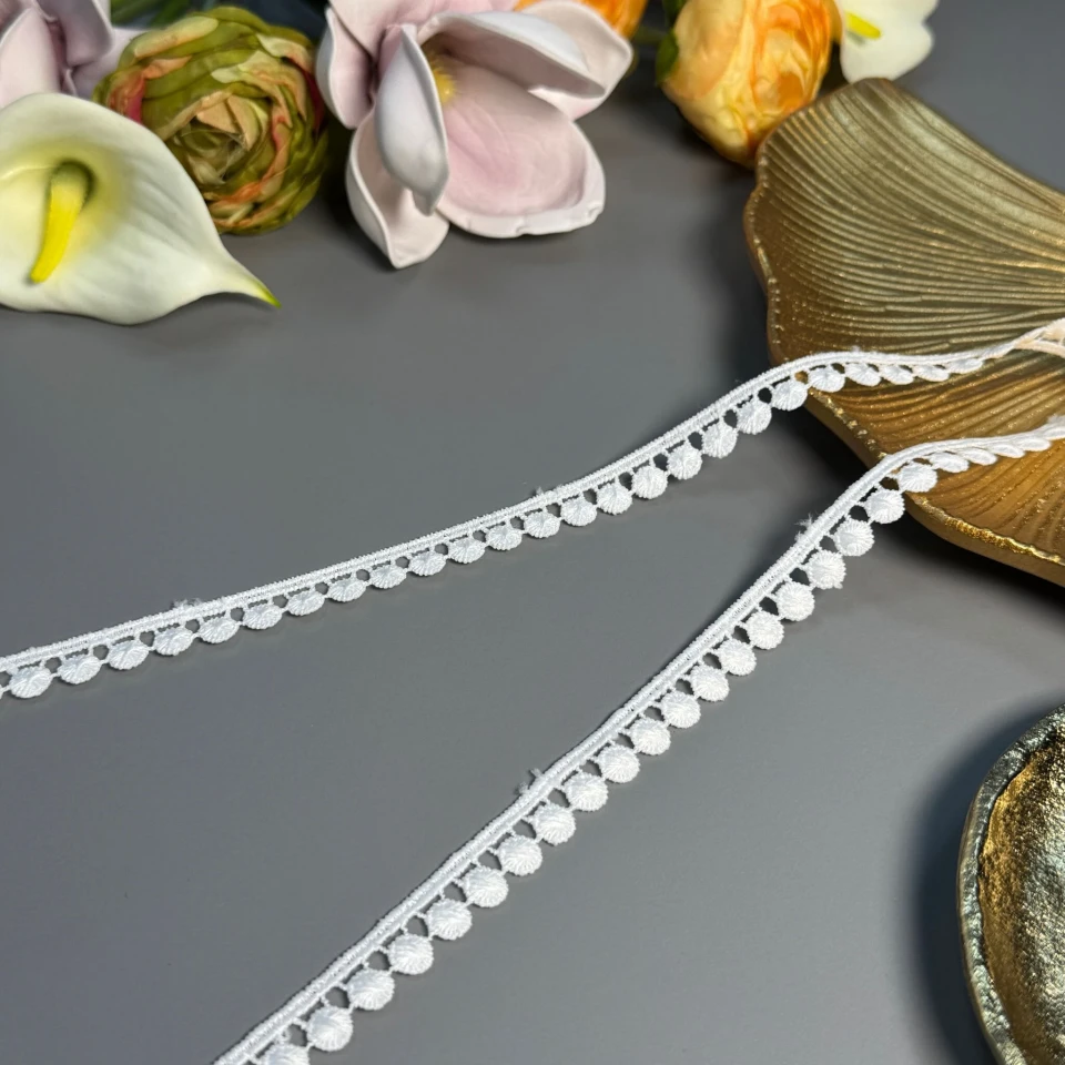 Мереживо поліестер ВВ104784 1,5 см.(30 ярдів/27.3 м.), теплий білий