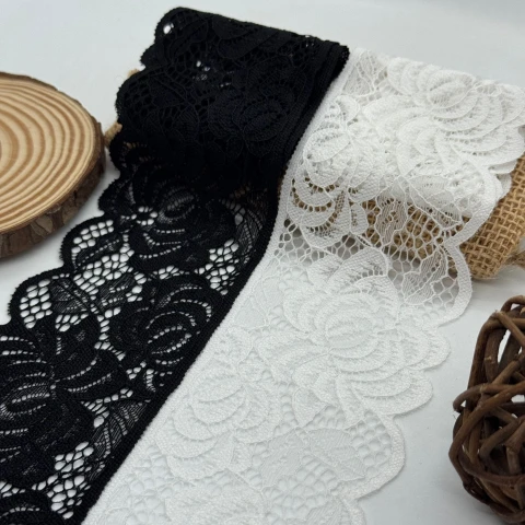 Мереживо стрейч 70023 (281 ярдів), чорний