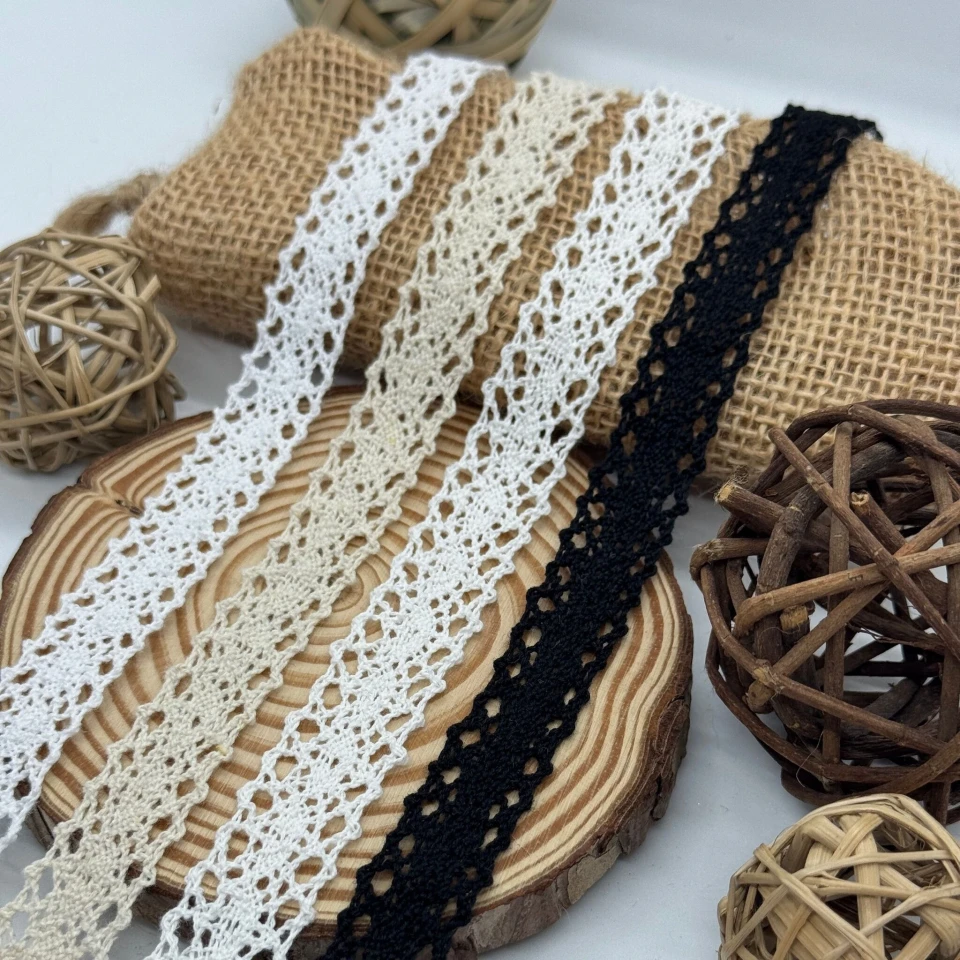 Мереживо макраме 8311 2 см. (300 ярдів/274,3 м.), білий