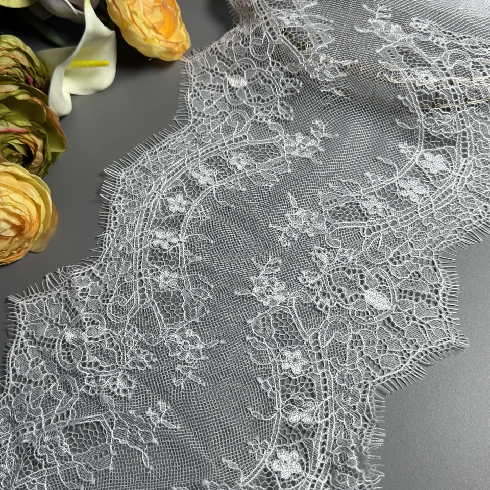 Мереживо французьке J73093 27 см. (10*3 м.), теплий білий