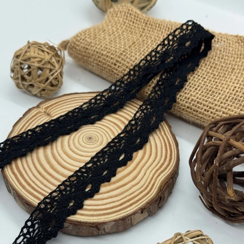 Мереживо макраме 8466 2 см. (300 ярдів/274,3 м.), чорний