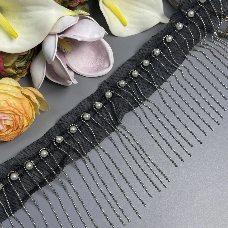 Бахрома з кульками та перлинами 9 см (23 м), чорний