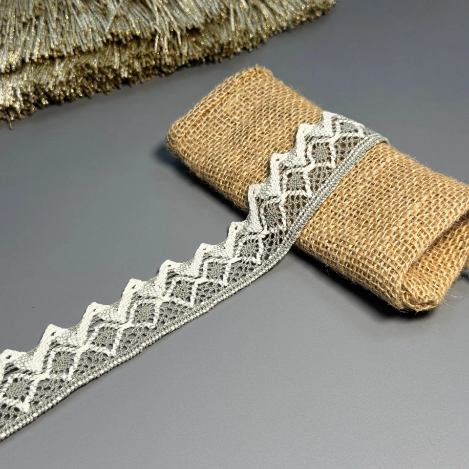 Мереживо макраме 11-4 (200 ярдів/182,8 м.), сірий+бежевий