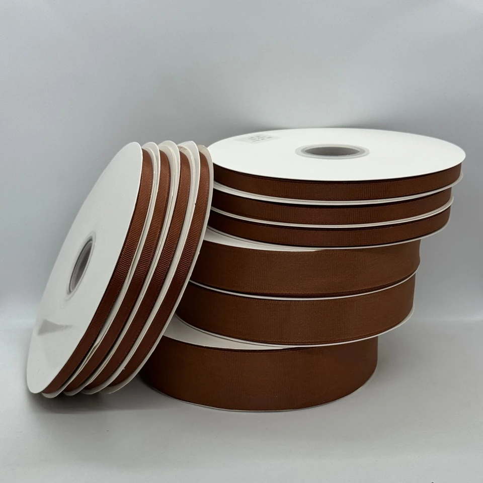 Стрічка репс 1 см (25*100 ярд/ 91 м.), 1032 коричневий