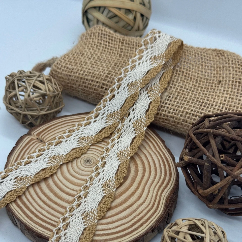 Мереживо макраме 5465 3 см.(300 ярдів/274,3 м.), бежевий + молочний