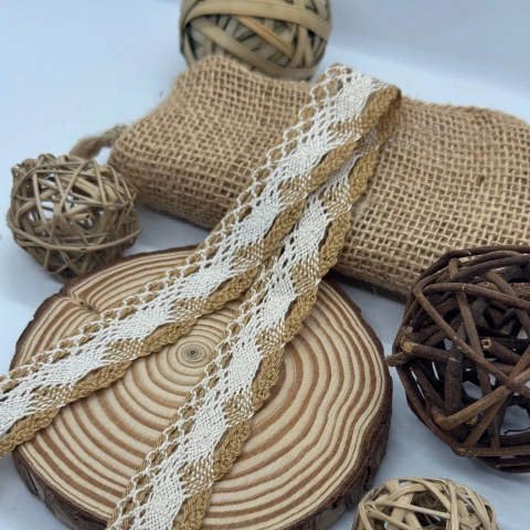 Мереживо макраме 5465 3 см.(300 ярдів/274,3 м.), бежевий + молочний