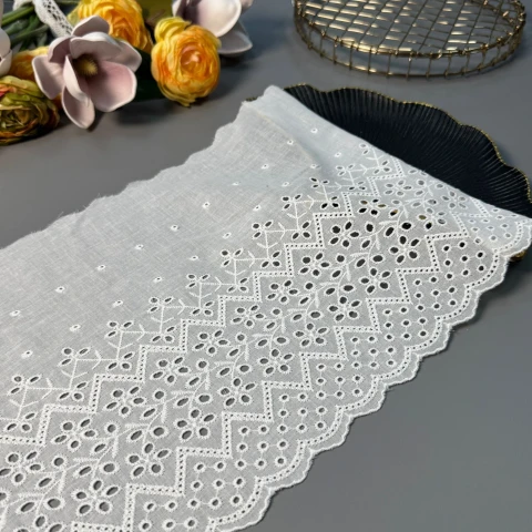 Мережево прошва 8261 22.5 см (48 ярдів/43,89 м.), натуральний