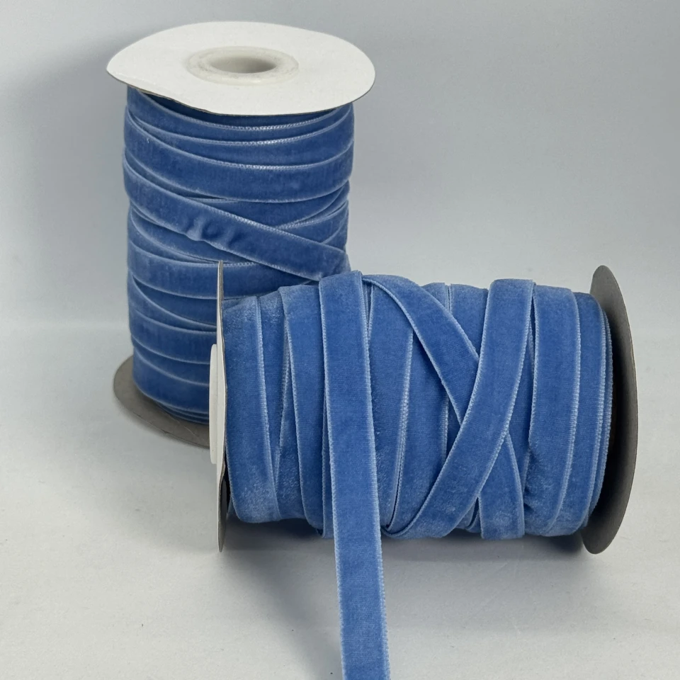 Стрічка оксамит 1 см (25 ярдів/22,75 м.), 83 блакитний