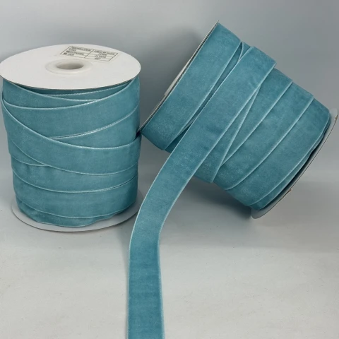 Стрічка оксамит 2 см (25 ярдів/22,75 м.), 46 світлий бірюза
