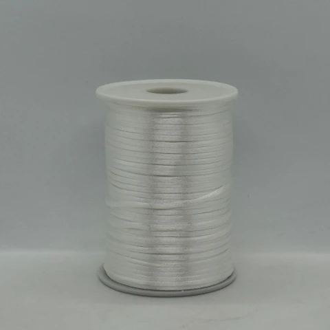 Шнур атласний корсетний 2.3 мм (100 ярдів/91,44 м.), 13 айворі