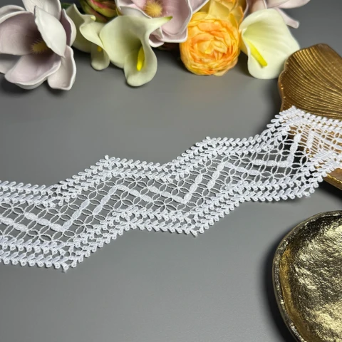 Мереживо поліестер ВВ302652 8,5 см.(15 ярдів/13.5 м.), теплий білий
