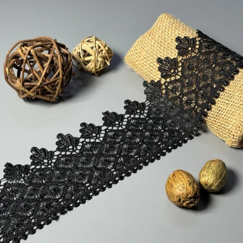 Мереживо поліестер 184 9 см. 9 см.(19-19.5 метрів), чорний (19 метрів)