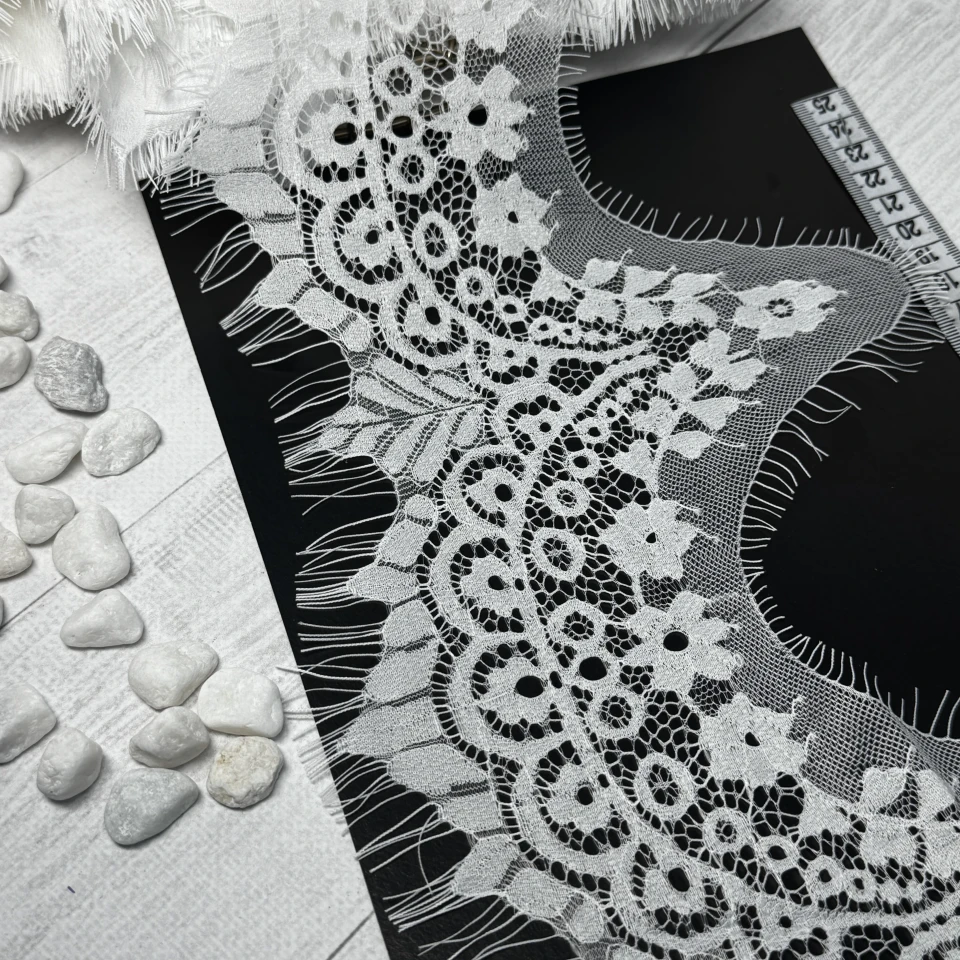 Мереживо французьке 924 см. (10*3)/ 18,5 см., теплий білий