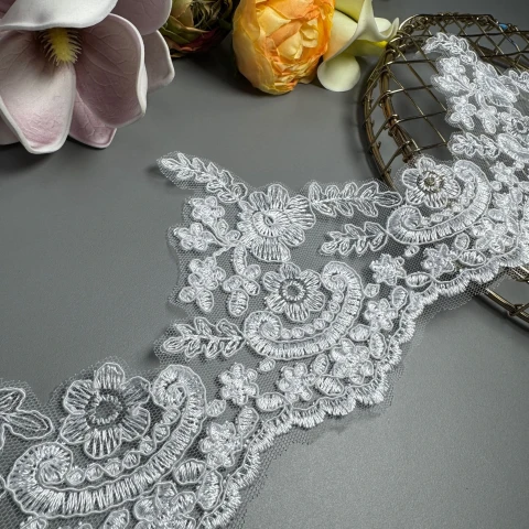 Мережево з кордовую ниткою Т600009 12 см.(16 ярдів/14.6 м.), білий