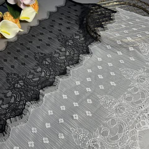 Мереживо французьке J73095 26 см. (10*3 м.), теплий білий