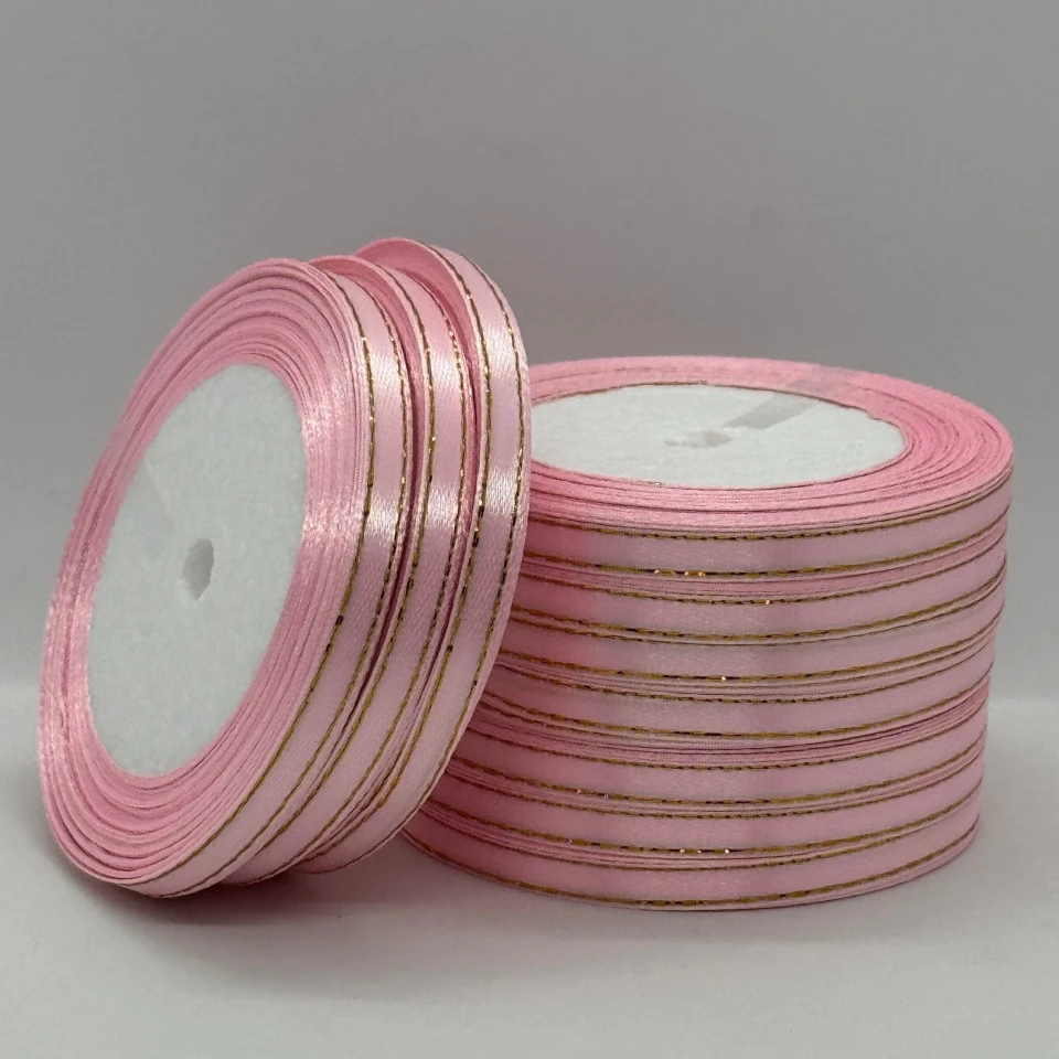 Стрічка атласна з люрекс 0,6 см+золото (10*25 ярдів), 04 світло рожевий