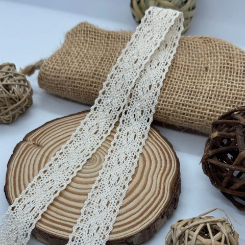 Мереживо макраме 6006 3 см.(200 ярдів/182,8 м.), молочний