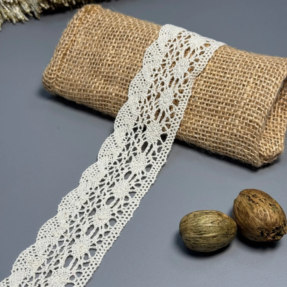 Мереживо макраме 8547 4 см (200 ярдів/182,8 м.), бежевий