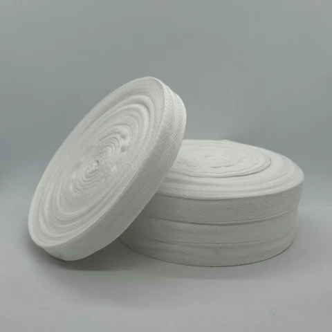 Стрічка кіпер 2 см (20) (40м.), 2001 молочний