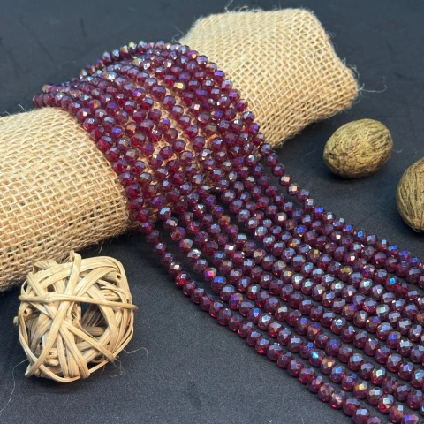 Хрусталь на нитці 6 мм (10*83 шт.), М017 темний червоний