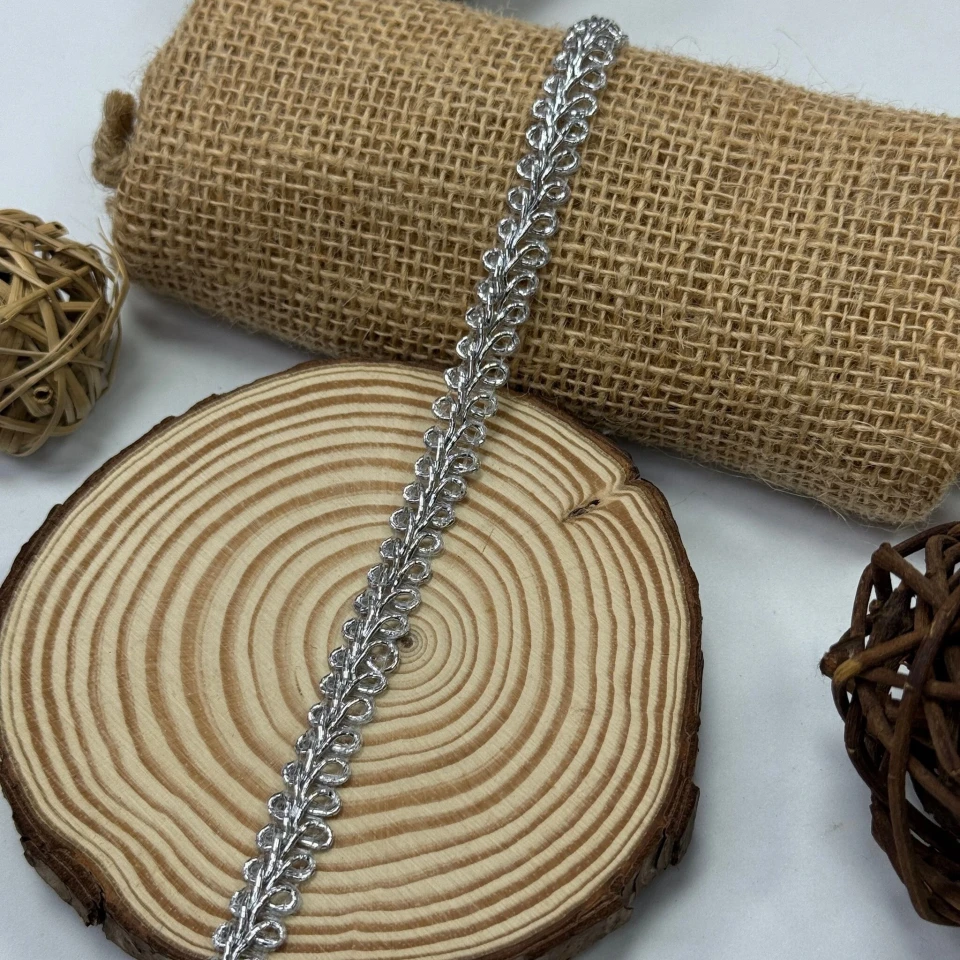 Тасьма люрекс 8794 (20 ярдів/18,28 м.), срібло