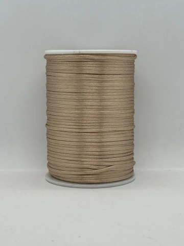 Шнур атласний корсетний 2.3 мм (100 ярдів/91,44 м.), 18 бежевий