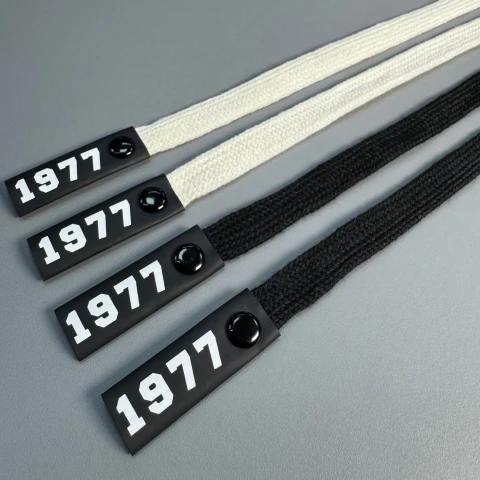 Шнурок в штани 1977 (140 см), чорний