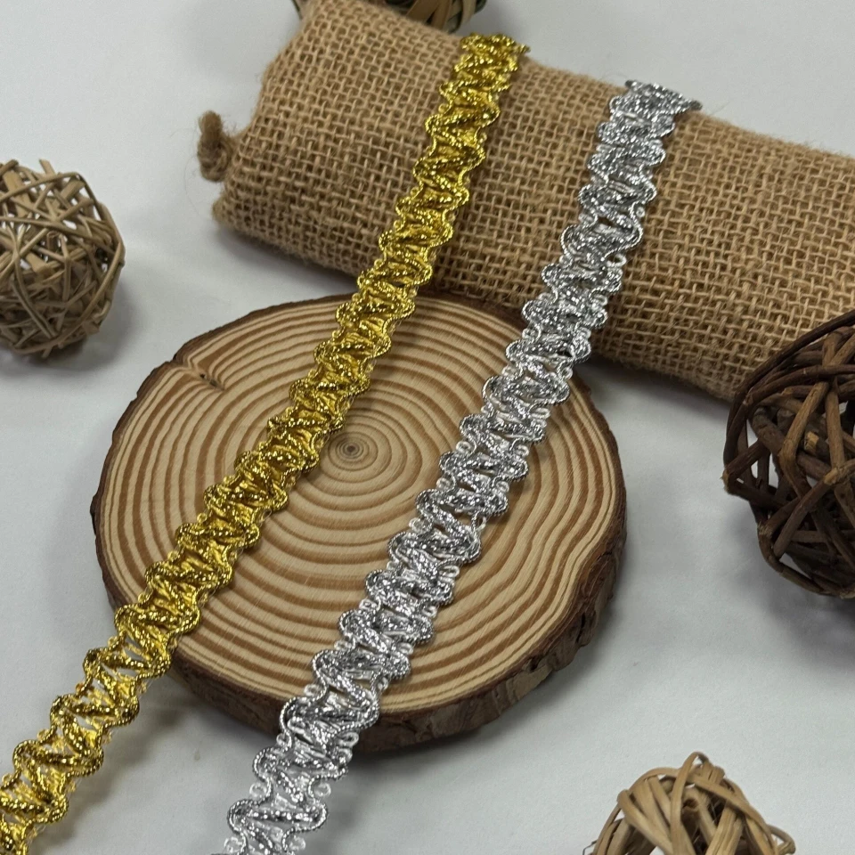 Тасьма люрекс 13-7103 (20 ярдів/18,28 м.), золото