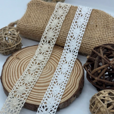 Мереживо макраме 5115 рівний край 2 см.(300 ярдів/274,3  м.), білий