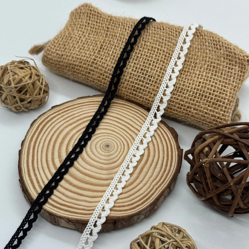 Мереживо макраме 8028 1 см.(300 ярдів/274,3 м.), білий