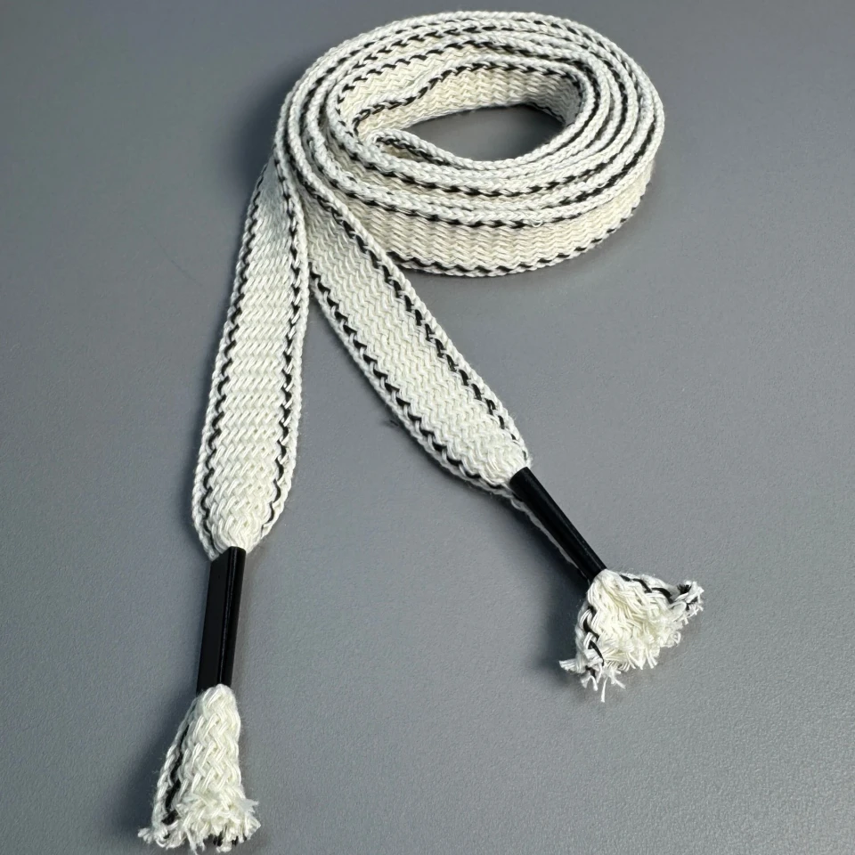 Шнурок в штани плоский широкий п/н (140 см), білий+чорний