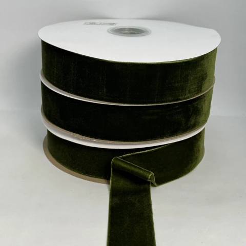 Стрічка оксамит 3.8 см (25 ярдів/22,75 м.), 36 оливковий
