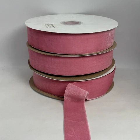 Стрічка оксамит 3.8 см (25 ярдів/22,75 м.), 75 рожевий
