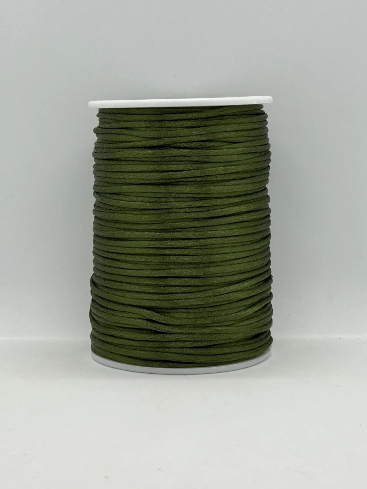 Шнур атласний корсетний 2.3 мм (100 ярдів/91,44 м.), 44 темно зелений