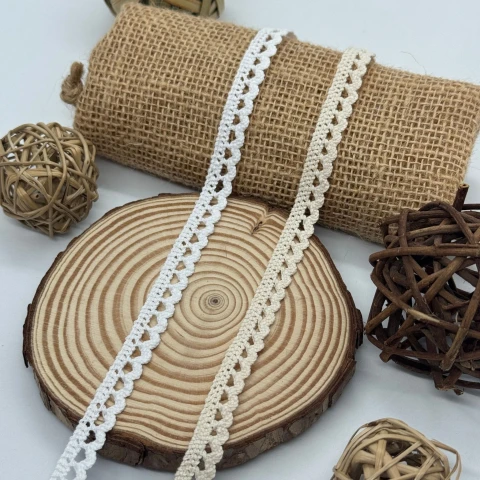 Мереживо макраме 6577 1 см.(300 ярдів/274,3 м.), білий