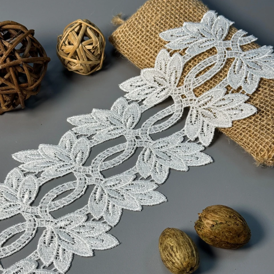 Мереживо поліестер 204 9,5 см.(19.5 метрів), молочний