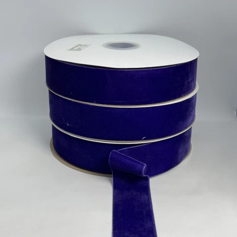 Стрічка оксамит 3.8 см (25 ярдів/22,75 м.), 57 темний фіолетовий