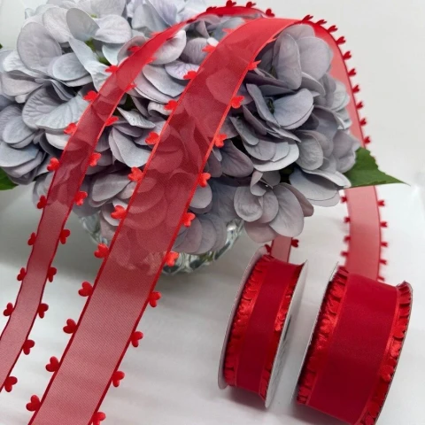 Лента декоративная с сердечками 2.5 см (5*20 ярдов/18,28 м.), красный